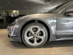 Porsche Taycan - Miniatura 4