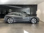 Porsche Taycan - Miniatura 11