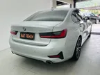 BMW 330e Plug-in Hybrid - Miniatura 7