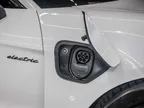 Porsche Taycan - Miniatura 5