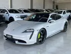 Porsche Taycan - Miniatura 1