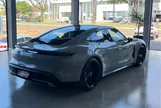 Porsche Taycan - Miniatura 8