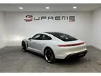 Porsche Taycan - Miniatura 3