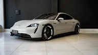 Porsche Taycan - Miniatura 1