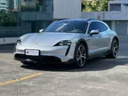 Porsche Taycan - Miniatura 2