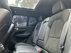 Volvo XC40 Recharge - Miniatura 17