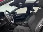 Volvo XC40 Recharge - Miniatura 12