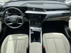 Audi E-tron - Miniatura 9