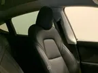 Tesla Model Y - Miniatura 13