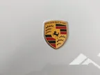 Porsche Taycan - Miniatura 3