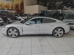 Porsche Taycan - Miniatura 5