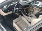 Porsche Taycan - Miniatura 14