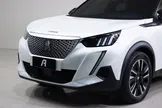 Peugeot E-2008 - Miniatura 2
