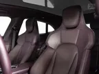 Porsche Taycan - Miniatura 12