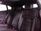 Porsche Taycan - Miniatura 14