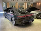 Porsche Taycan - Miniatura 2