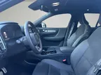 Volvo XC40 Recharge - Miniatura 7