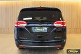Chrysler Pacifica Plug-in Hybrid - Miniatura 3