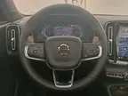 Volvo XC40 Recharge - Miniatura 10