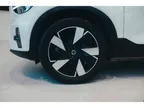 Volvo XC40 Recharge - Miniatura 17