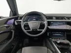 Audi E-tron - Miniatura 12