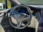 Tesla Model X - Miniatura 20