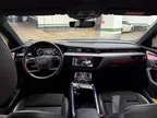 Audi E-tron - Miniatura 6