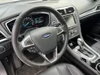 Ford Fusion Plug-in Hybrid - Miniatura 10