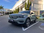 Volvo XC40 Recharge - Miniatura 1