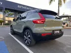 Volvo XC40 Recharge - Miniatura 3