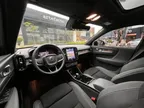 Volvo XC40 Recharge - Miniatura 10