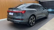Audi E-tron - Miniatura 5
