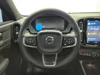 Volvo XC40 Recharge - Miniatura 10