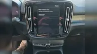 Volvo XC40 Recharge - Miniatura 9