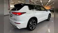 Mitsubishi Outlander - Miniatura 4