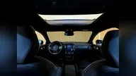 Volvo XC40 Recharge - Miniatura 16