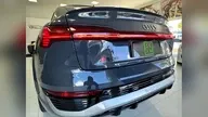 Audi Q8 Sportback E-tron - Miniatura 18