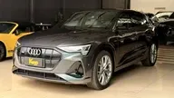 Audi E-tron - Miniatura 2