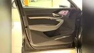 Audi E-tron - Miniatura 10