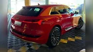 Audi E-tron - Miniatura 14