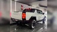 GMC Hummer EV Pickup - Miniatura 6