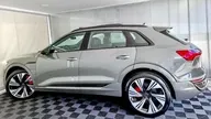 Audi Q8 E-tron - Miniatura 6
