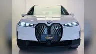 BMW Ix - Miniatura 1