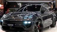 Porsche Macan - Miniatura 1