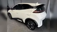 BYD Dolphin Mini - Miniatura 12