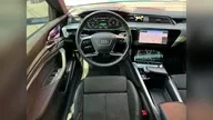 Audi E-tron Sportback - Miniatura 12