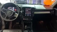 Volvo XC40 - Miniatura 7