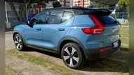 Volvo XC40 Recharge - Miniatura 4
