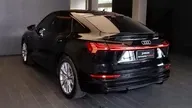 Audi E-tron - Miniatura 6