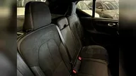 Volvo XC40 - Miniatura 11
